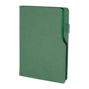 303010 BAHÇELİEVLER YEŞİL TARİHSİZ DEFTER (14,5X21 CM)
